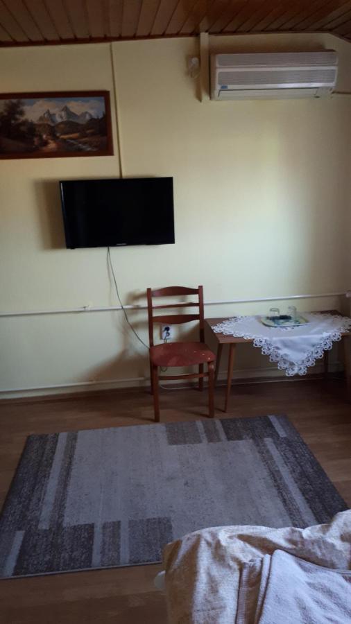 Napsugar Panzio Otel Vác Dış mekan fotoğraf