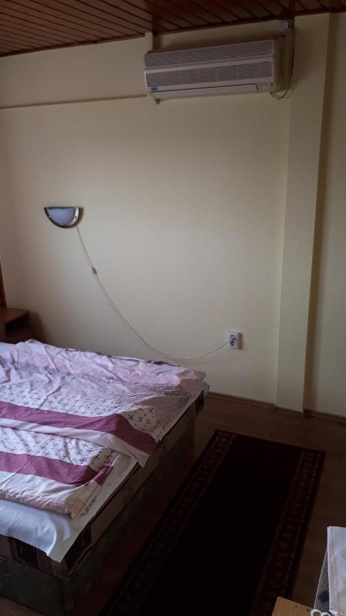 Napsugar Panzio Otel Vác Dış mekan fotoğraf