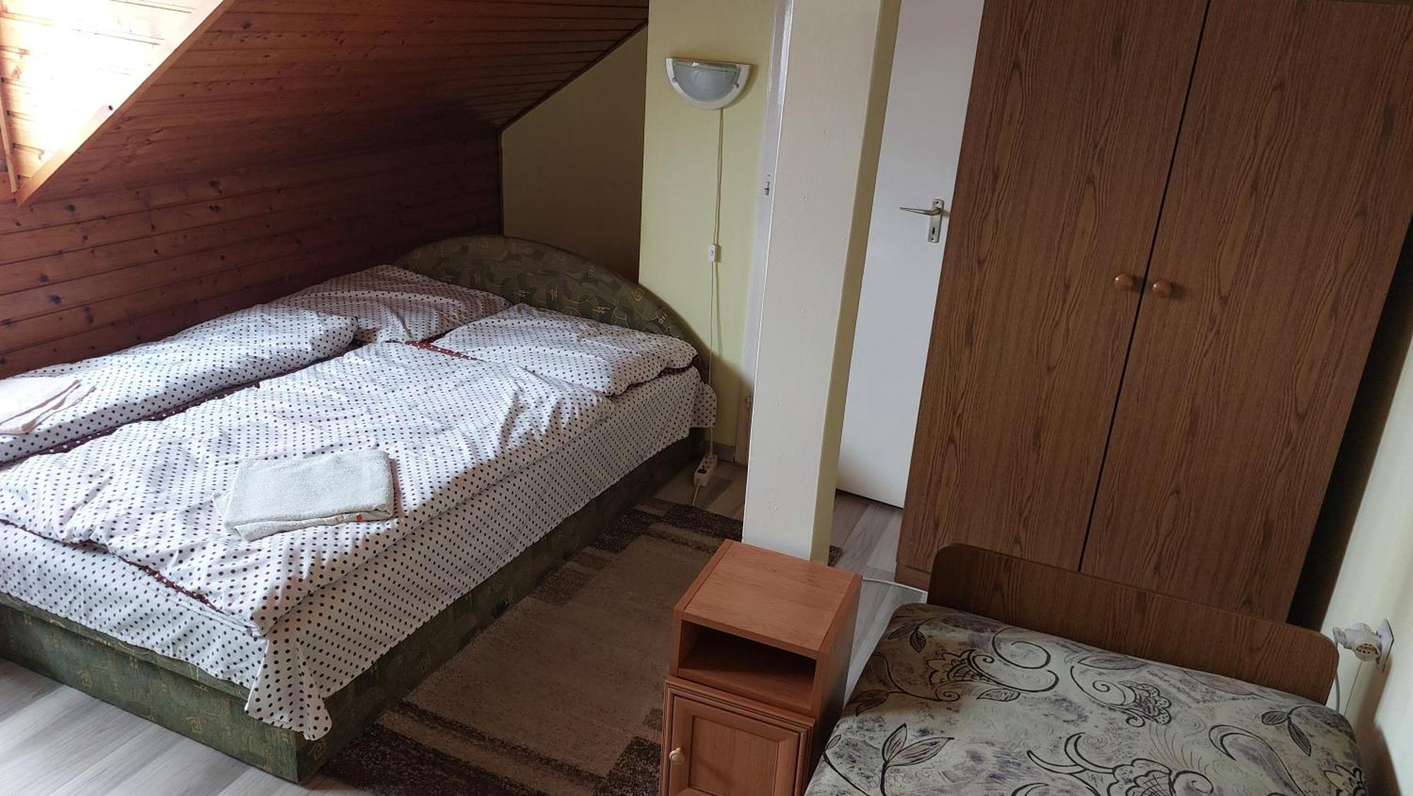 Napsugar Panzio Otel Vác Dış mekan fotoğraf